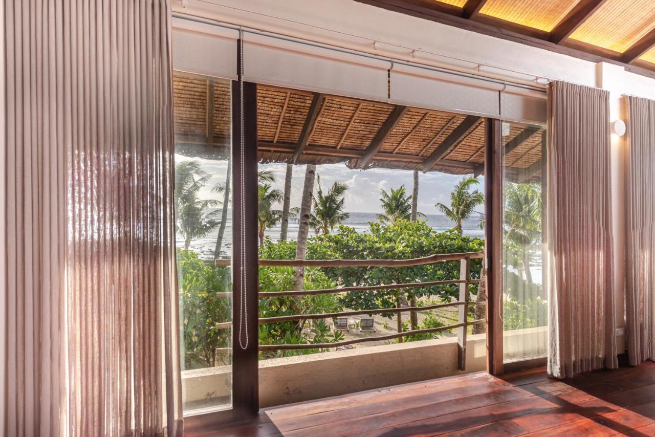 L'Osteria Luxe Beachfront B&B Генерал-Луна Экстерьер фото